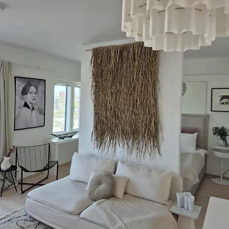 Portside Lux -private Free Parking-1night Cruise Parking Included Apartment