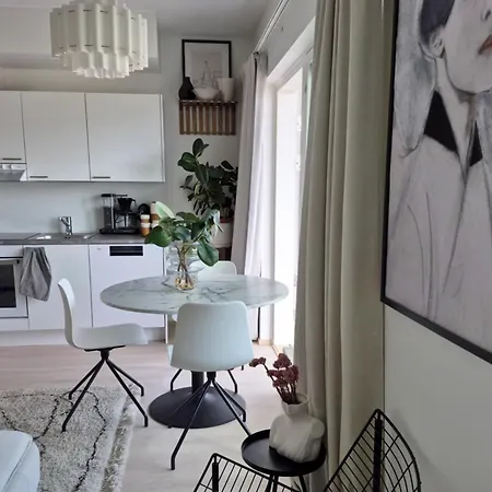 Portside Lux -private Free Parking-1night Cruise Parking Included *