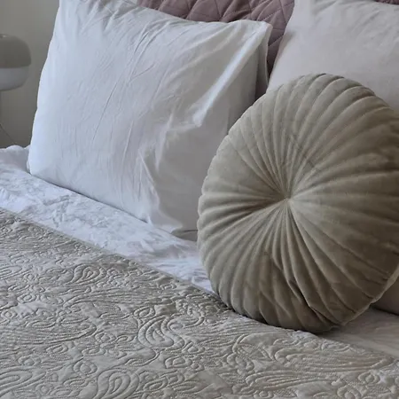 Portside Lux -private Free Parking-1night Cruise Parking Included Daire