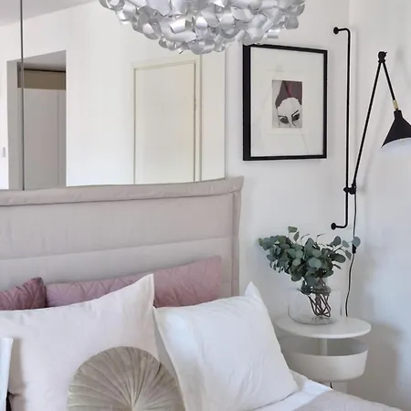 Apartment Portside Lux -private Free Parking-1night Cruise Parking Included Turku