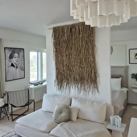 Portside Lux -private Free Parking-1night Cruise Parking Included *