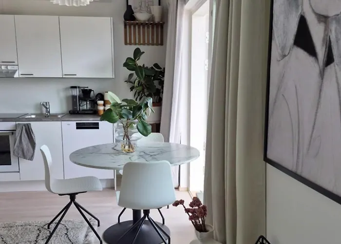 Portside Lux -private Free Parking-1night Cruise Parking Included *