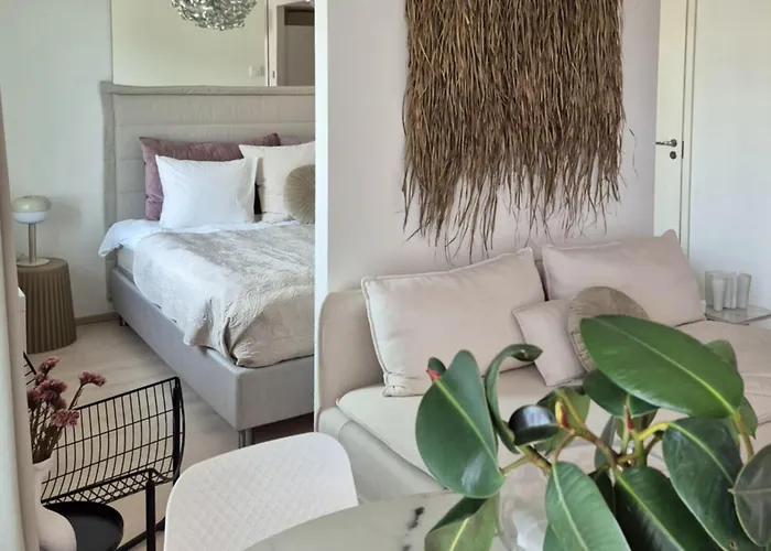 Daire Portside Lux -private Free Parking-1night Cruise Parking Included *